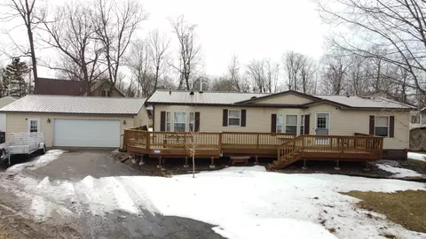 1800 White Cloud Dr E, Isle, MN 56342