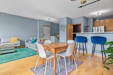 545 N 1st St #405, Minneapolis, MN 55401