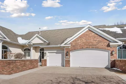 16807 49th Pl N, Plymouth, MN 55446