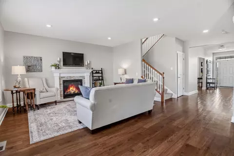 3915 Founders Path, Chaska, MN 55318 photo 14