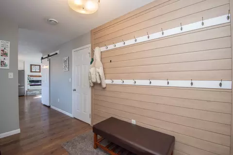 Entry Way - 293 Redwood Dr, Mapleton, ND 58059 photo 4 of 5
