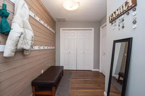 Entry Way - 293 Redwood Dr, Mapleton, ND 58059 photo 5 of 5