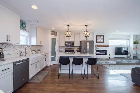 Kitchen - 293 Redwood Dr, Mapleton, ND 58059 photo 3 of 6