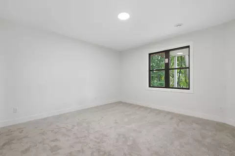 Bedroom - 20383 Excelsior Blvd, Excelsior, MN 55331 photo 8 of 9