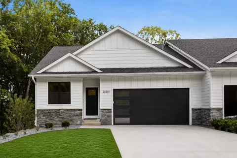 Exterior - 20383 Excelsior Blvd, Excelsior, MN 55331 photo 1 of 5