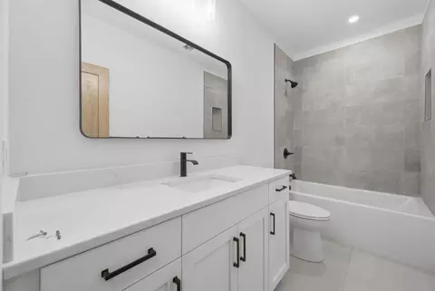 Bath - 20383 Excelsior Blvd, Excelsior, MN 55331 photo 3 of 4