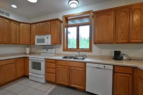 Kitchen - n5020 Red Pine Tr, Spooner, WI 54801 photo 2 of 4