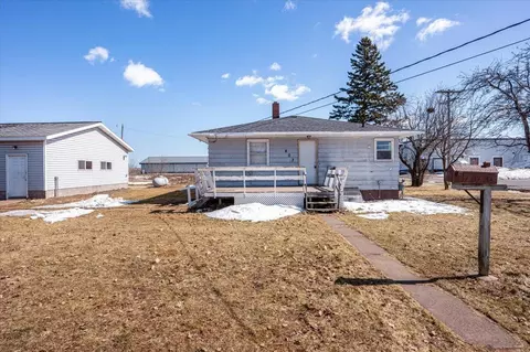 403 N 12th St, Superior, WI 54880