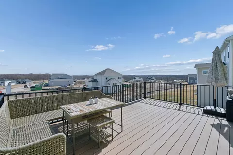 Exterior - 6615 Bluestem Way, Excelsior, MN 55331 photo 3 of 8