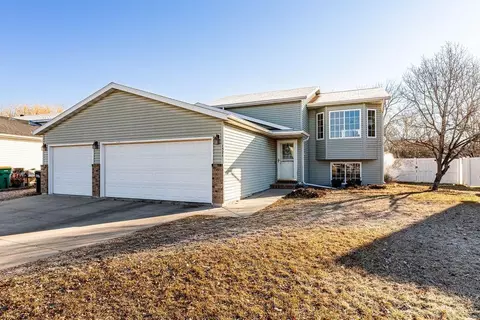 1521 7th St W, West Fargo, ND 58078