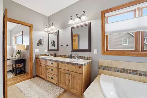 Bath - 68836 215th St, Darwin, MN 55324 photo 3 of 5