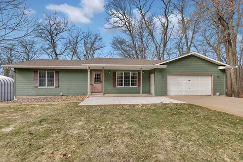 31325 Larkspur Ln, Avon, MN 56310