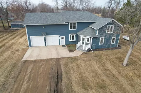 Exterior - 351 5th Ave, Walcott, ND 58077 photo 3 of 6