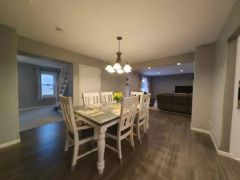Dining - 351 5th Ave, Walcott, ND 58077 photo 1 of 3