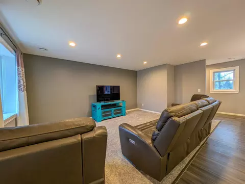 Living - 351 5th Ave, Walcott, ND 58077 photo 1 of 2