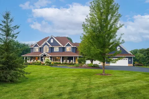 Exterior - 3050 Becker Rd, Independence, MN 55359 photo 3 of 18