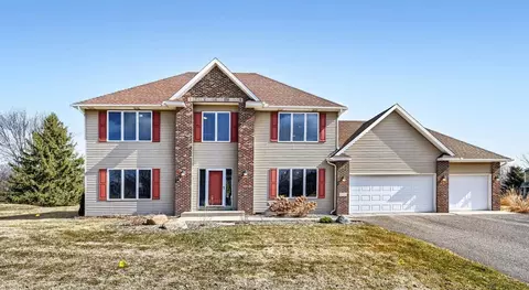 2823 Lisbon Ave N, Lake Elmo, MN 55042