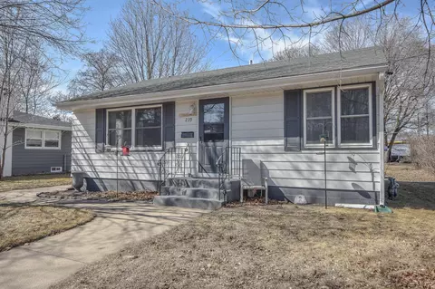 239 32nd Ave N, Saint Cloud, MN 56303