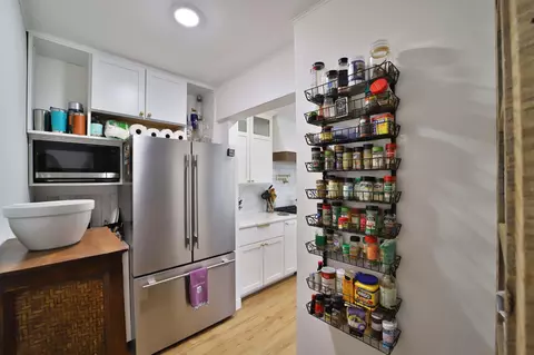 Kitchen - 13792 Oakwood Dr, Baxter, MN 56425 photo 5 of 5