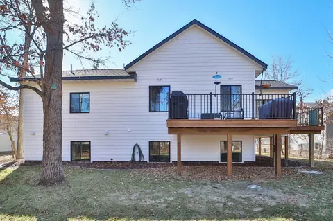 Exterior - 13792 Oakwood Dr, Baxter, MN 56425 photo 8 of 11