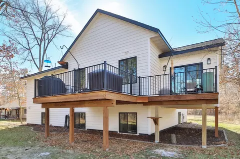 Exterior - 13792 Oakwood Dr, Baxter, MN 56425 photo 3 of 11