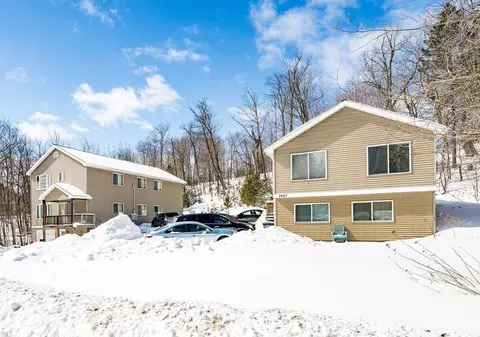 2425 Vermilion Rd, Duluth, MN 55803