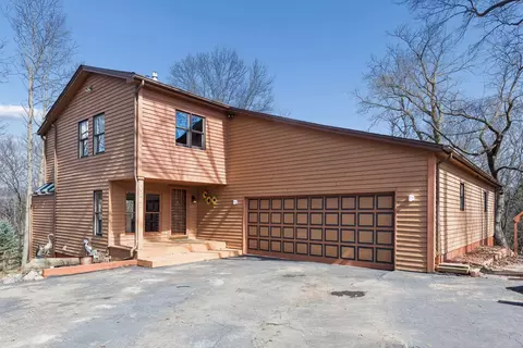 10277 Upper 178th St W, Lakeville, MN 55044