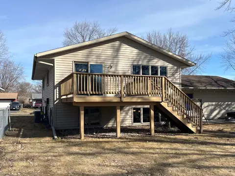 Exterior - 2904 Monroe Pl, Saint Cloud, MN 56303 photo 2 of 7
