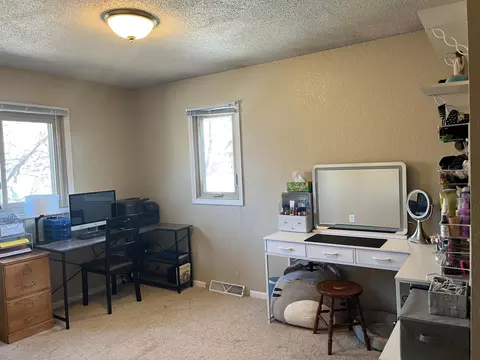 Bedroom - 2904 Monroe Pl, Saint Cloud, MN 56303 photo 2 of 4