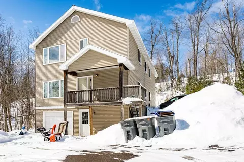 2417 Vermilion Rd, Duluth, MN 55803