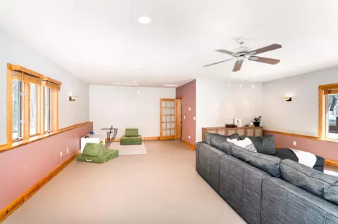 Living - 4286 Lavaque Rd, Hermantown, MN 55811 photo 7 of 8