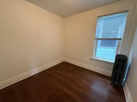 Bedroom - 224 E 6th St, Duluth, MN 55805 photo 7 of 13