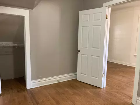 Bedroom - 224 E 6th St, Duluth, MN 55805 photo 3 of 13