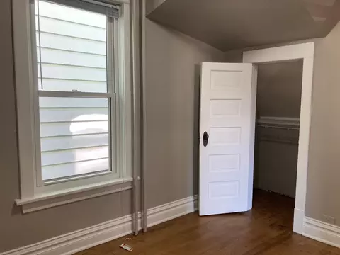 Bedroom - 224 E 6th St, Duluth, MN 55805 photo 1 of 13