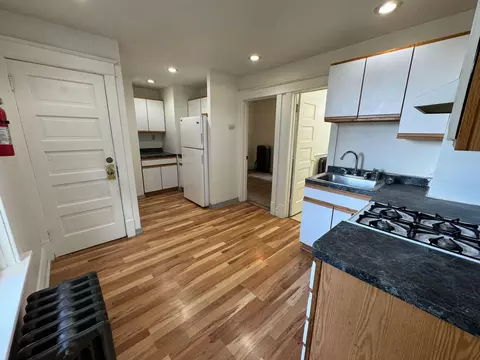 Kitchen - 224 E 6th St, Duluth, MN 55805 photo 2 of 3