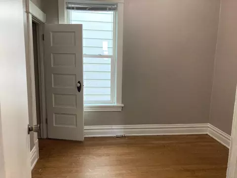 Bedroom - 224 E 6th St, Duluth, MN 55805 photo 2 of 13