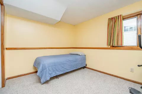 Bedroom - 1817 Ruby Cir, Shakopee, MN 55379 photo 5 of 5