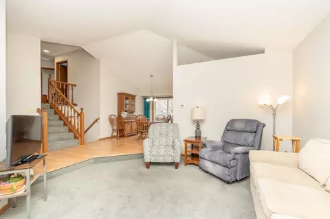 Living - 1817 Ruby Cir, Shakopee, MN 55379 photo 1 of 4