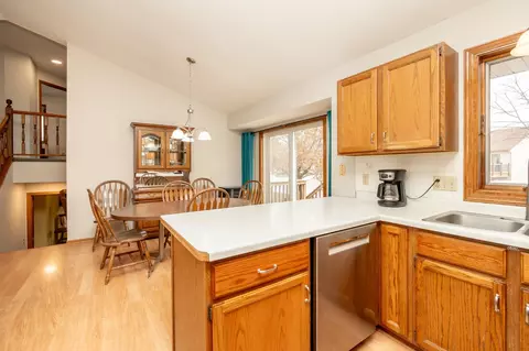 Kitchen - 1817 Ruby Cir, Shakopee, MN 55379 photo 5 of 5