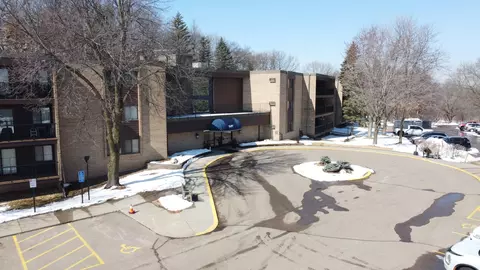 5697 Green Circle Dr #208, Hopkins, MN 55343