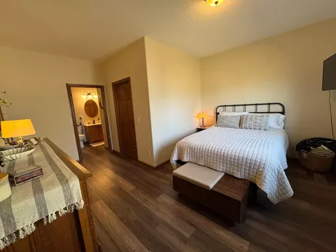Bedroom - 224 25th St SE, Willmar, MN 56201 photo 4 of 8