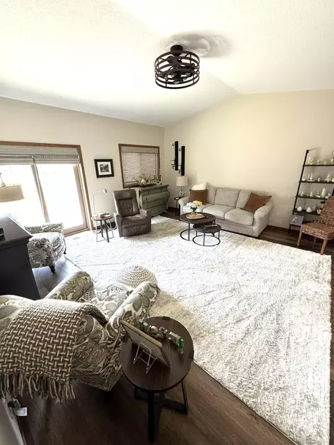 Living - 224 25th St SE, Willmar, MN 56201 photo 4 of 4