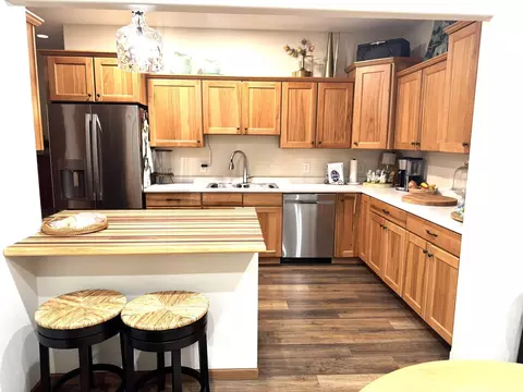 Kitchen - 224 25th St SE, Willmar, MN 56201 photo 3 of 8