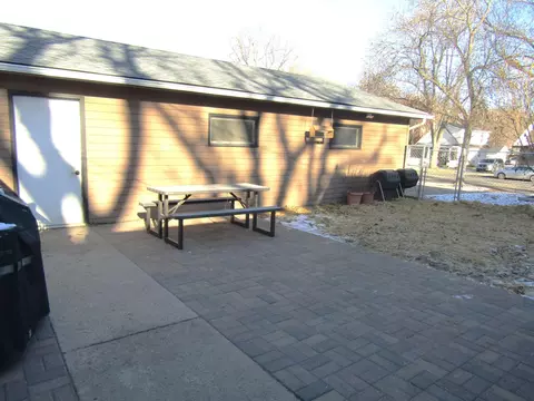 Exterior - 141 Summit Ave, Montevideo, MN 56265 photo 7 of 8