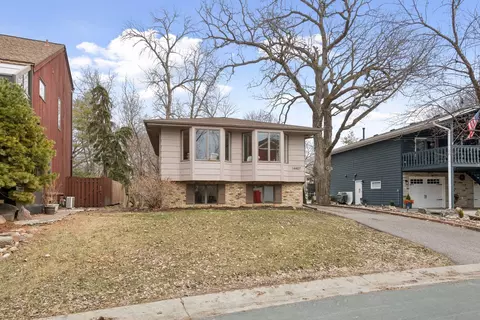 14407 Watersedge Trl NE, Prior Lake, MN 55372
