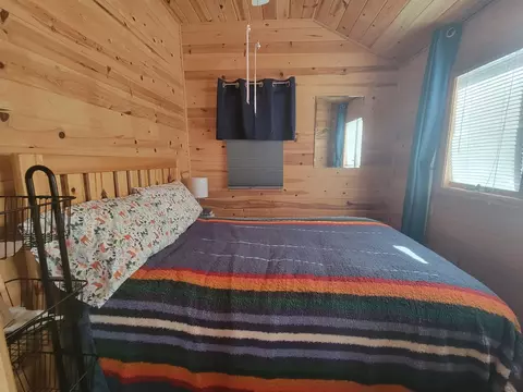 Bedroom - 16056 Eagle Lake Ln, Brainerd, MN 56401 photo 2 of 4