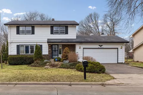 176 Emerson Ave W, West Saint Paul, MN 55118