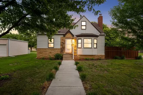 4000 Welcome Ave N, Robbinsdale, MN 55422