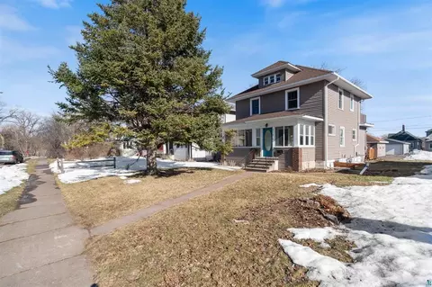 3718 W 4th St, Duluth, MN 55807 photo 2