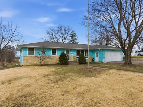 n403 North Main Street, Nelson, WI 54756